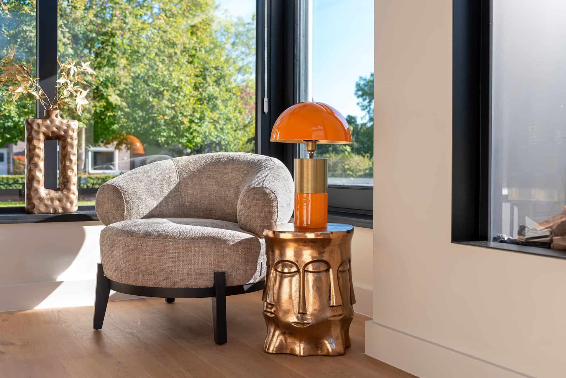 6849c571d969b-s4704_desert_renegade-8832-lb-0167-va-0285-setting-5