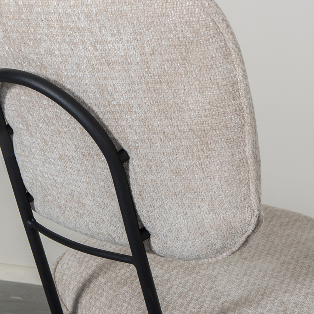 6851ca4b118f9-180122971_5