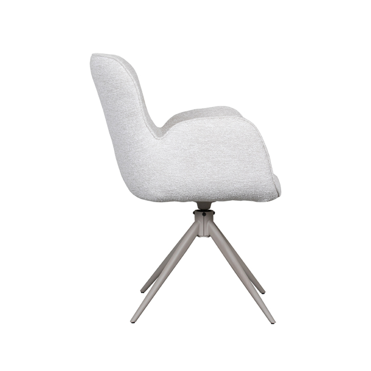 6851ca4c5fc1d-180100329_3