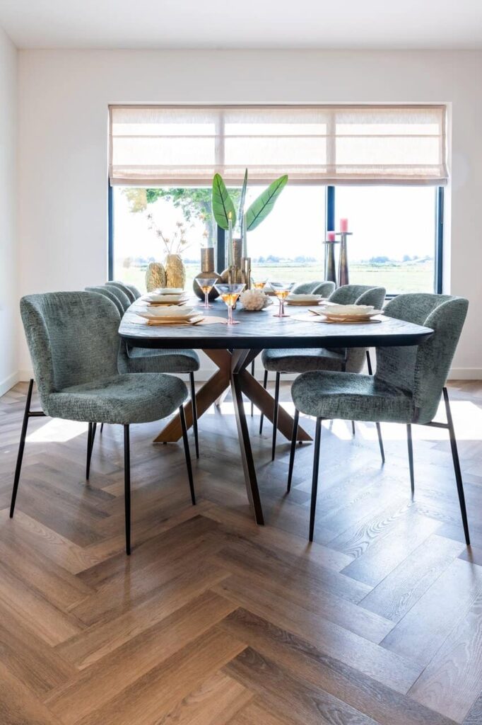 Eettafel Hayley 280 (Dark coffee)