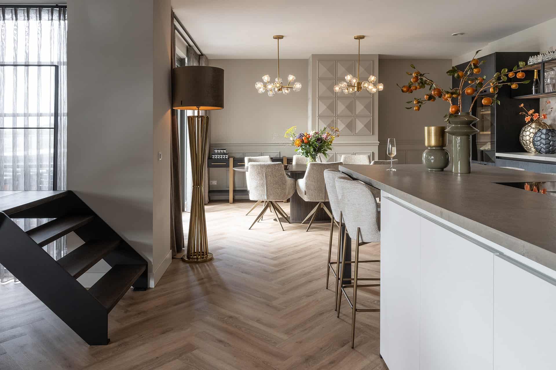 68686e470c46c-s4712_cream_fusion-lb-0116-7755-va-0295-va-0296-lb-0116-s4586_pearl_island-hl-0140-setting_1