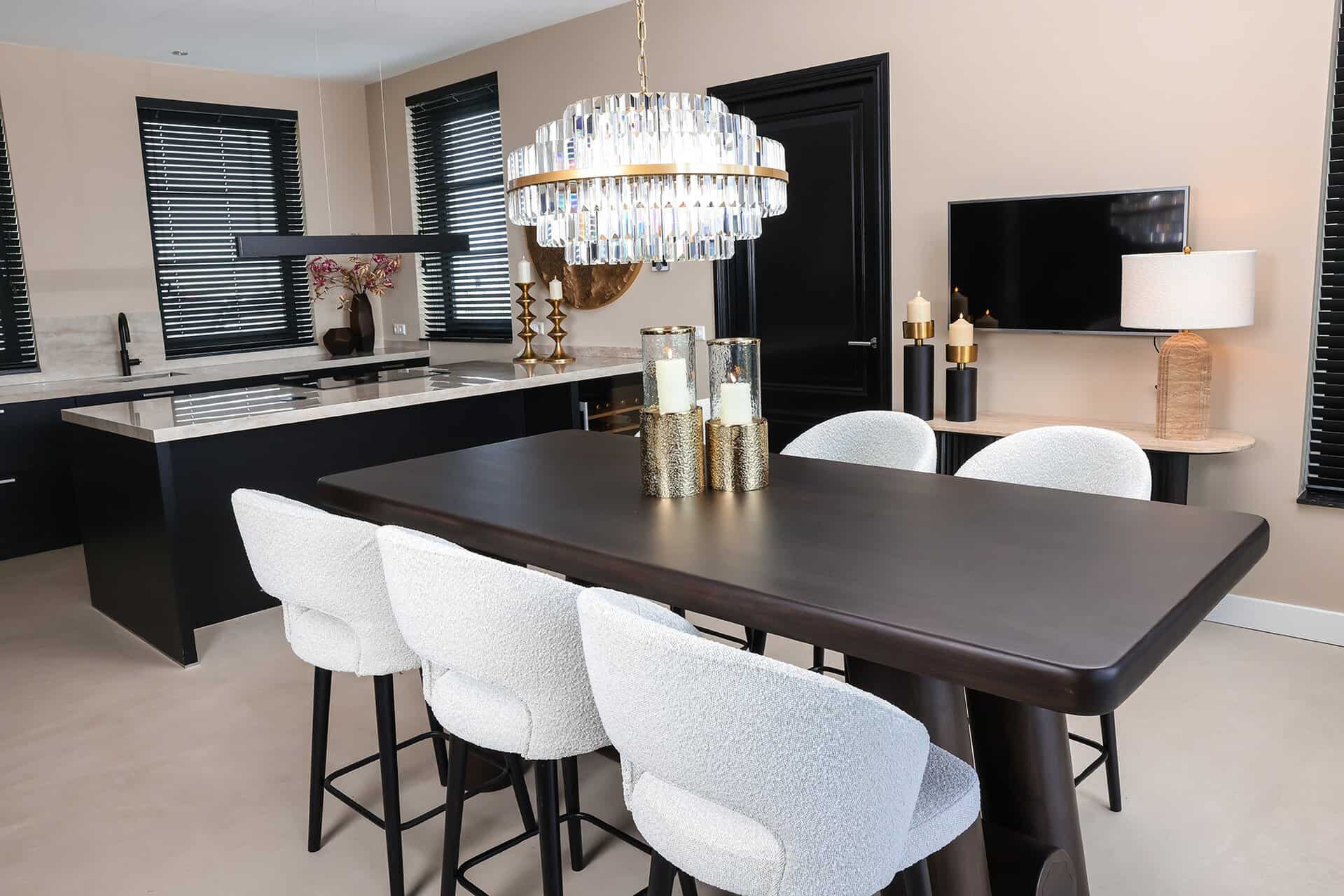 68686e4d8c52e-8862-s4561_white_boucle-7910-lb-0159-ka-0246-ka-0247-hl-0154-wl-0138-wl-0139-setting_3-5